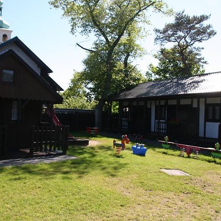 Camping 110 Jastarnia Buitenkant foto